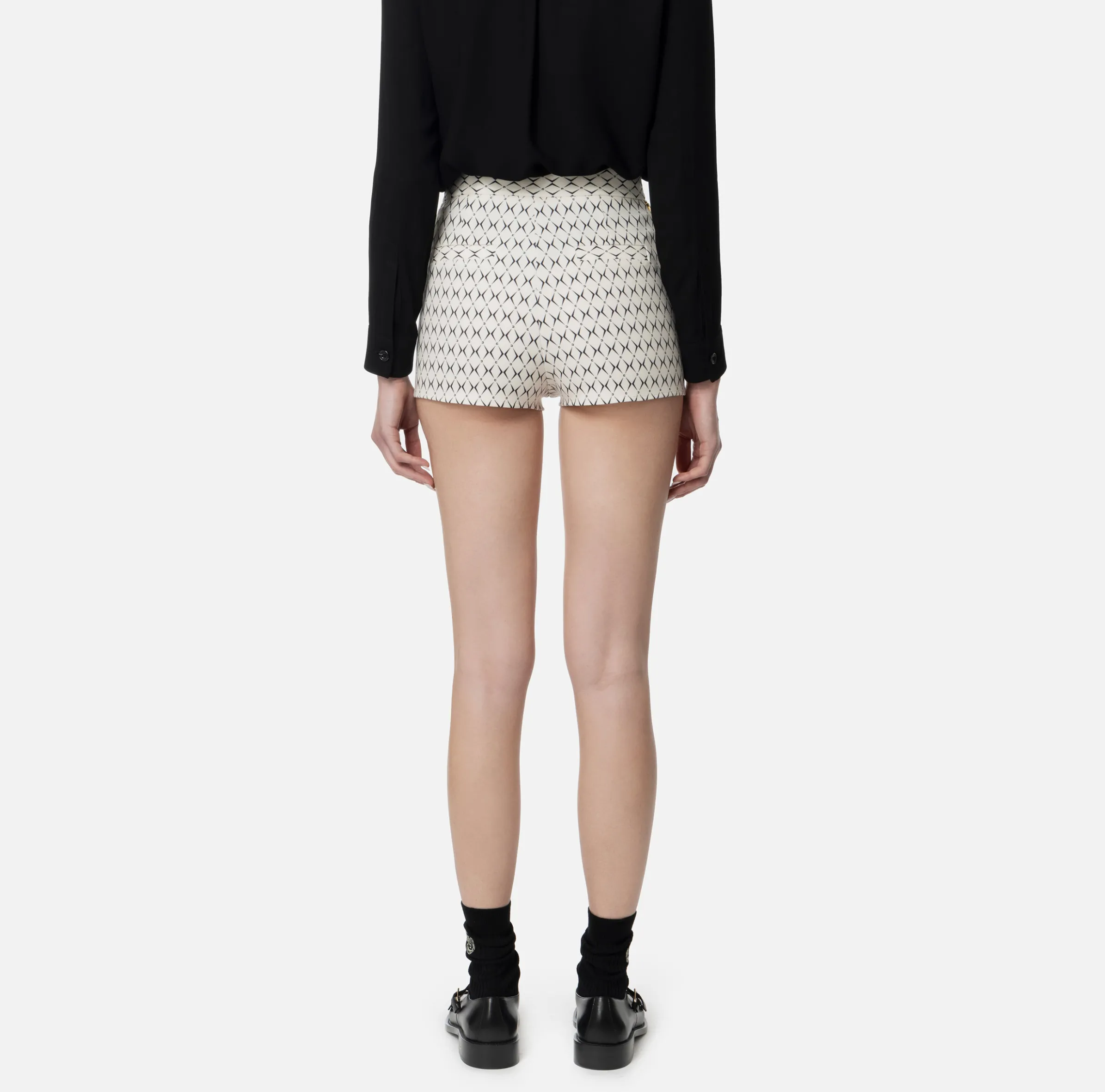 Short in crêpe stretch stampa rombo con catena