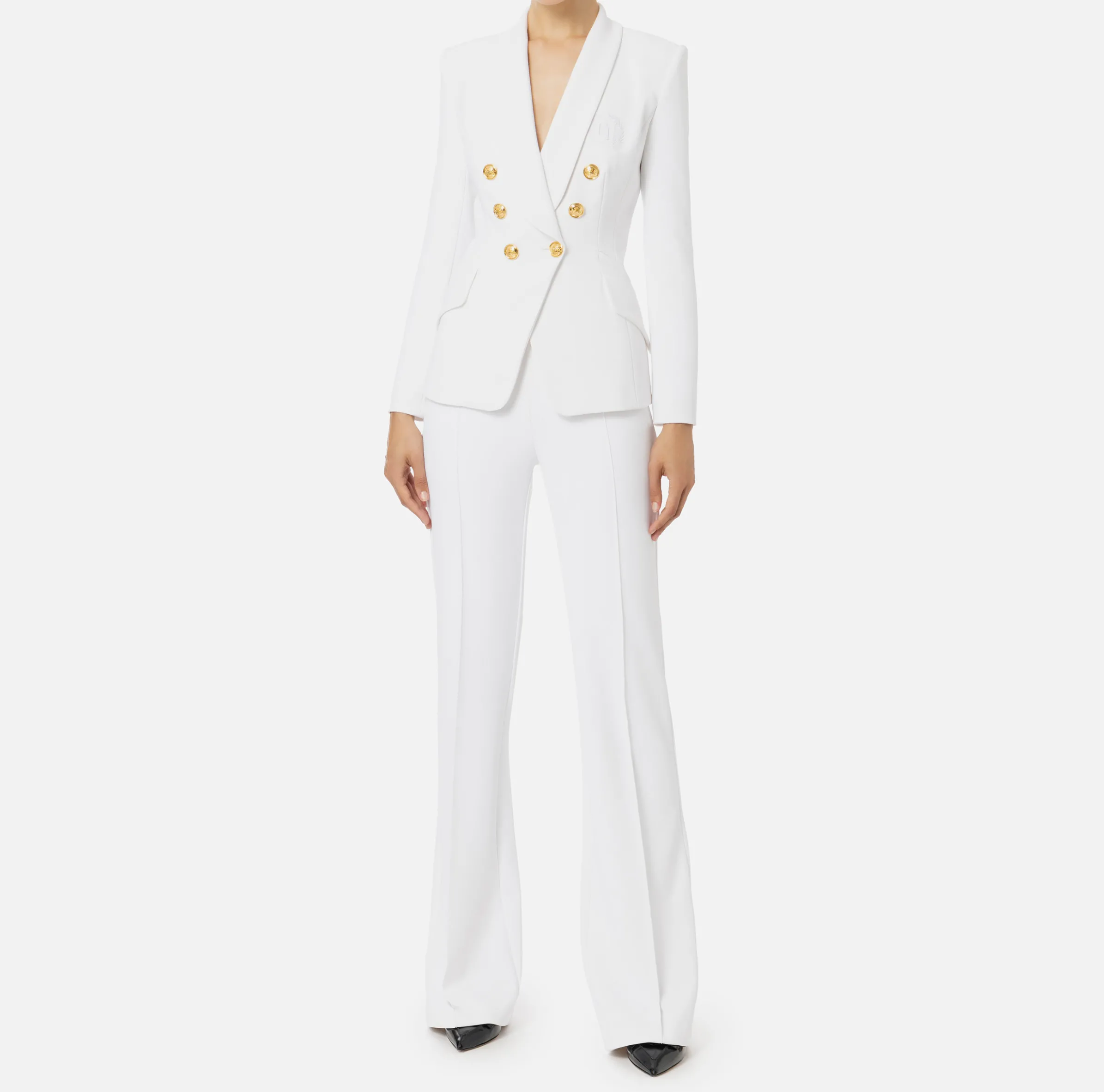 Tailleur in doppio crêpe stretch con giacca sciallata e pantalone a palazzo