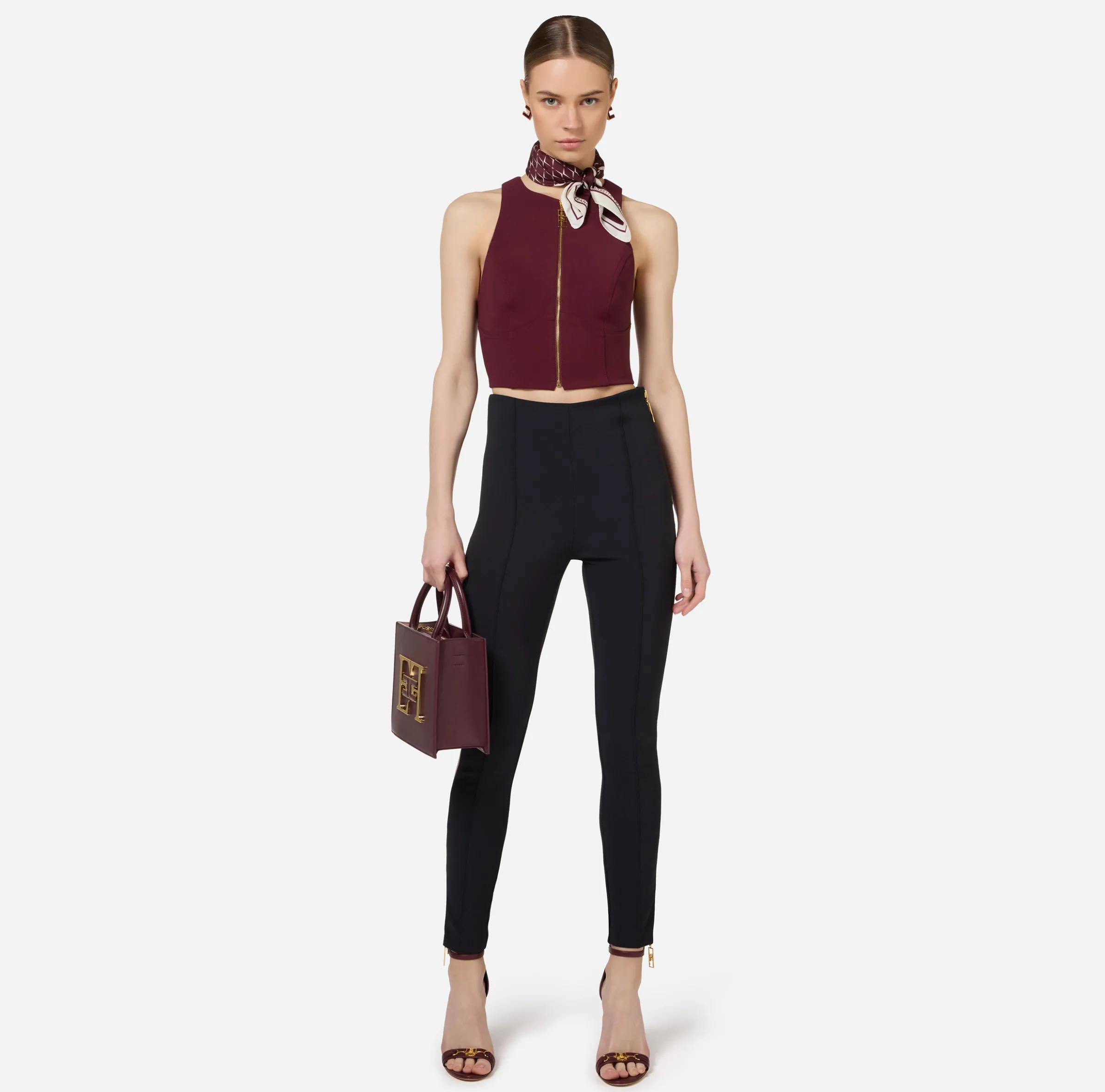 Top cropped in doppio crêpe con zip