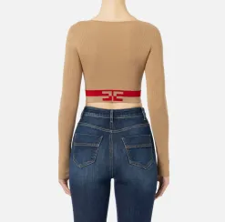 Top cropped in viscosa con bande logo