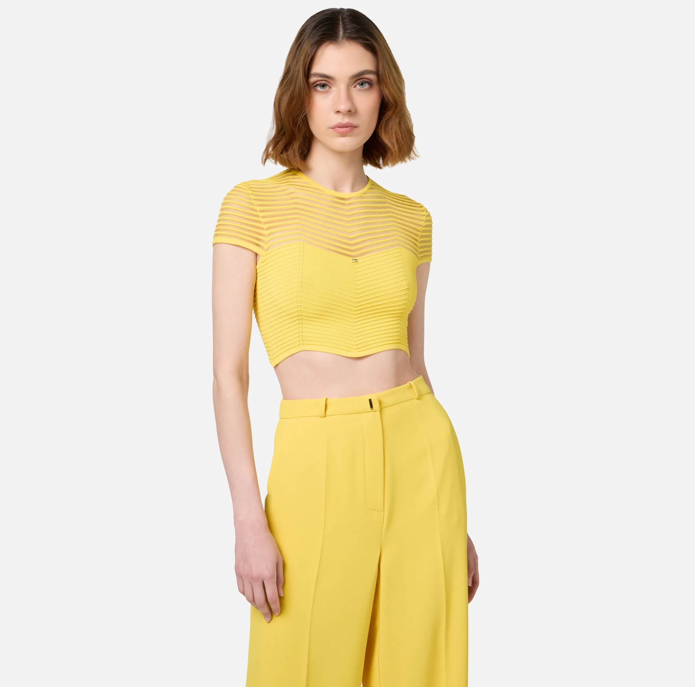 Top cropped in viscosa motivo chevron