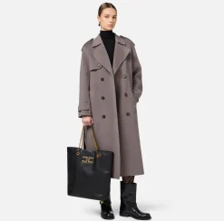 Trench in lana