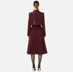 Trench in nylon con gonna a ruota e cintura