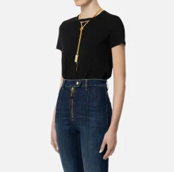 T-shirt in jersey con collana