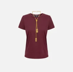 T-shirt in jersey con collana