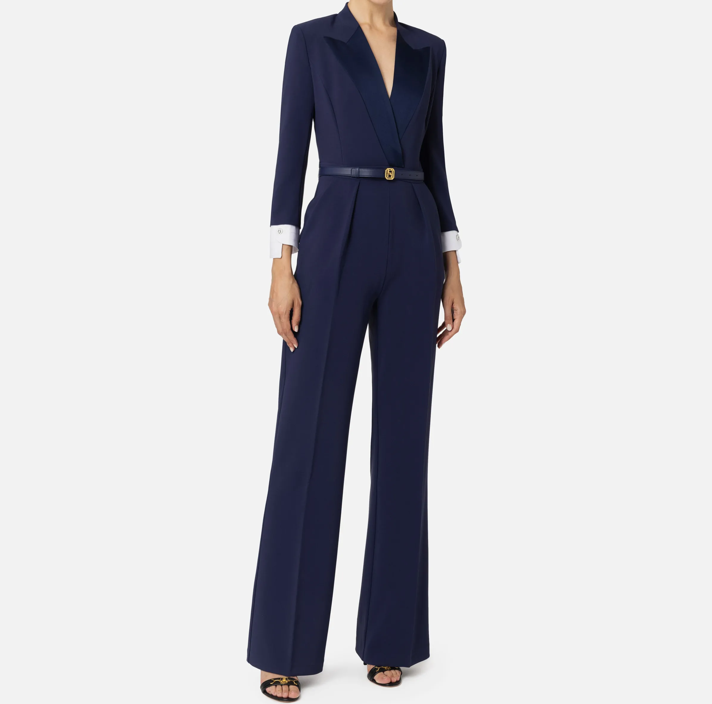 Tuta in crêpe stretch con revers in raso